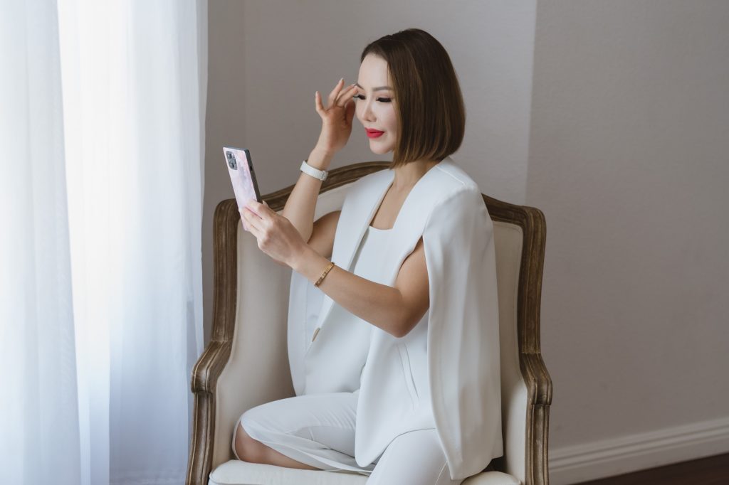 bay area brand photographer for edge brows